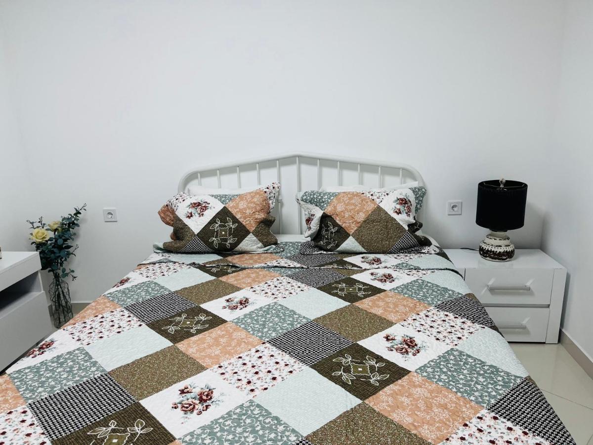 Techas City Center Luxurious Suites & Rooms 프라이아 외부 사진